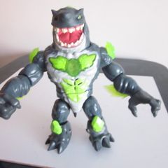 Beast Lab Creator Shark Figure With Lights And Sounds