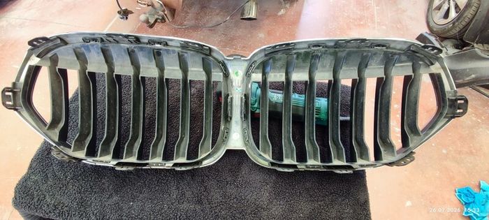Genuine OEM BMW 5 Series G30 G31 LCI Front Kidney Grille