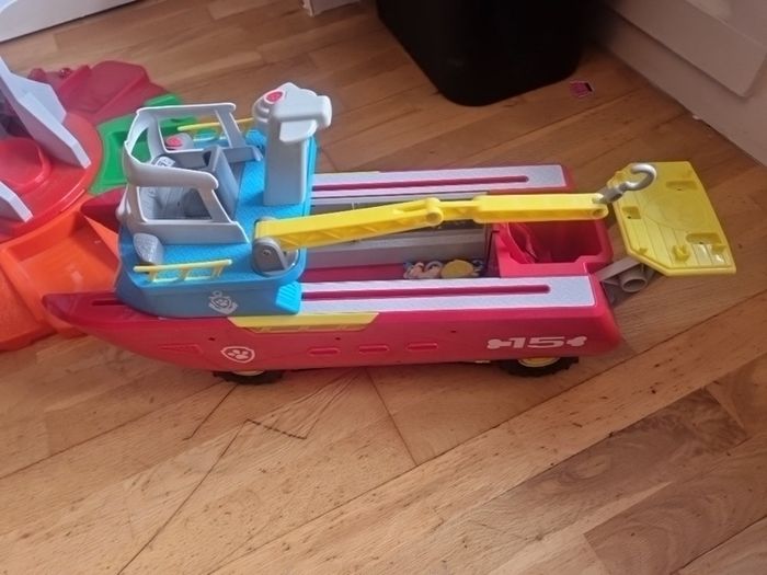 Paw Patrol boat