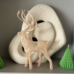 Voronoi Holiday Christmas Deer