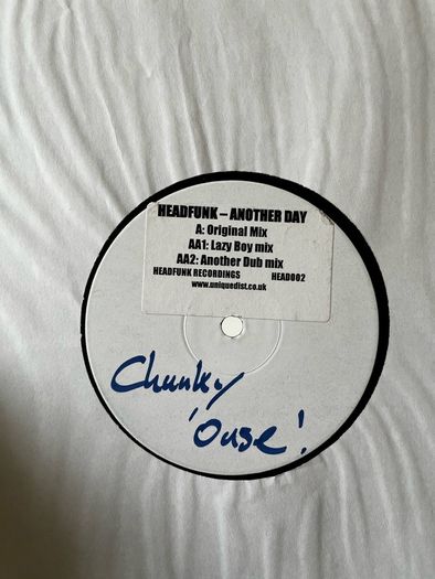 222 x deep house ,house ,tech house ,breaks ,breakbeat 12" vinyl