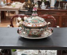 Japanese Kutani / Satsuma-Style Lidded Bowl with Tray