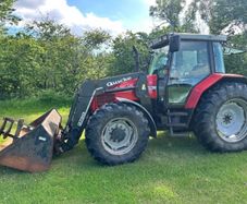 Massey Ferguson 6290.  2001, 11,500 hrs & loader