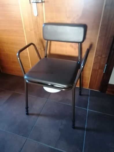Commode Toilet Chair
