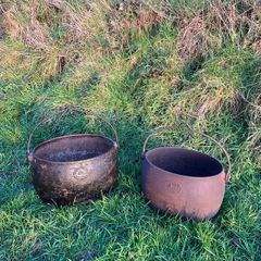 Antique Pair of Kendrick & Sons Cast Iron Pots