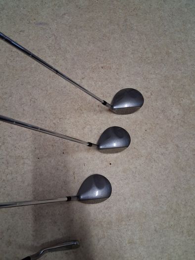 Mens Golf Clubs. Set Of Left Handed Golf Clubs. Collect In Dublin Or Receive Via Post.