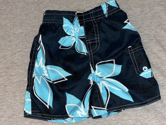 Baby shorts 6-12 months