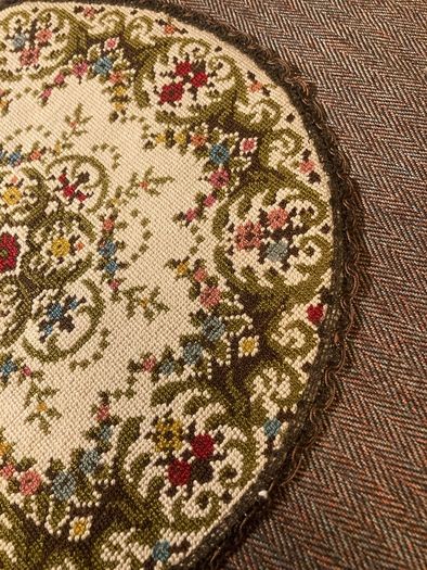 Vintage tapestry plate rest