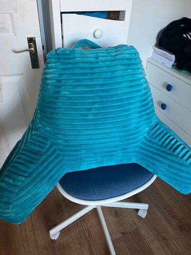 Reading Pillows