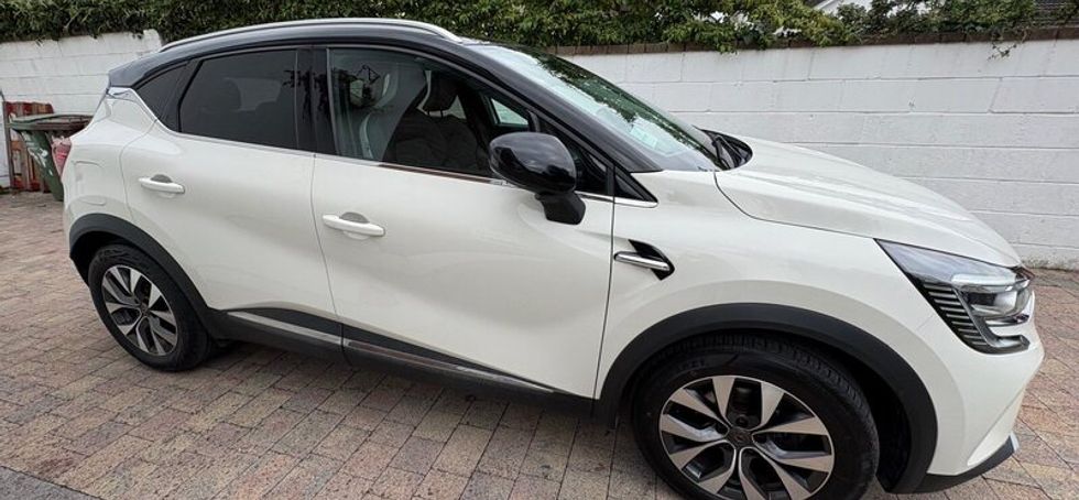 Renault Captur 2020 S edition Metallic White