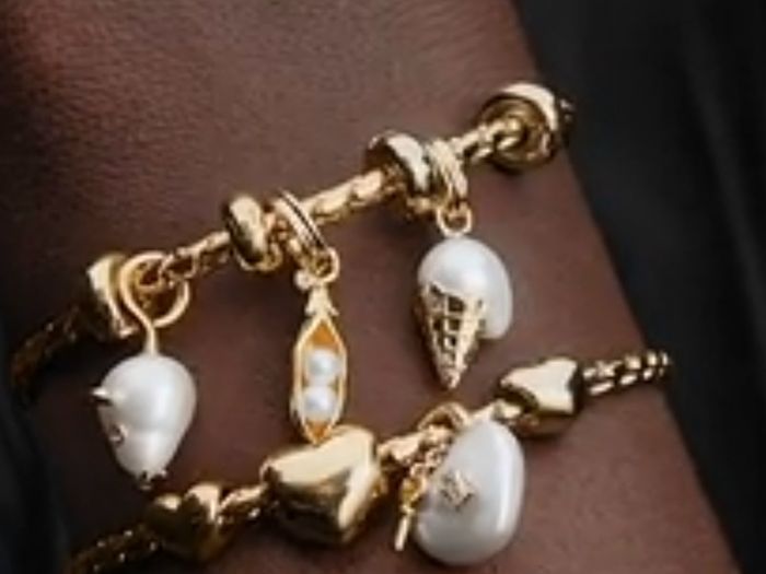 Pandora Wonders Collection Treated Freshwater Cultured Baroque Pearl Mouse Dangle Charm New