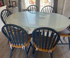 free table & chairs