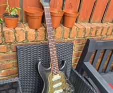 Vox Standard 25 Vintage Electric Guitar