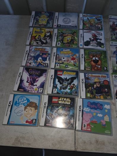 X BOX 360 GAMES and Nintendo games and ds console