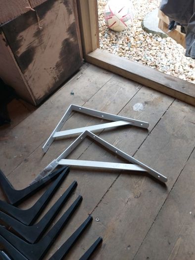 shelf brackets