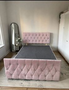 pink double bed