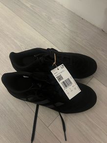 kids football boots adidas black