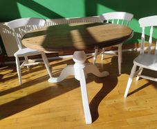 Round kitchen table and 3 matching  chairs