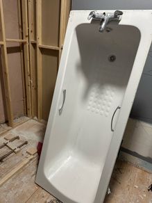 Armitage Shanks Bath 170, 70 cm