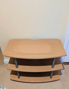 Free TV stand