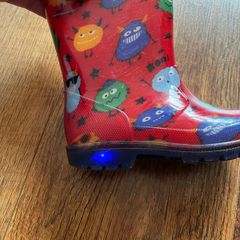 Boys wellies size 8