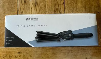 hair triple barrel waver.  Babyliss Pro.