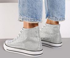 Fabulous Eye-catching Lace Up Shoes size 6