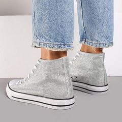 Fabulous Eye-catching Lace Up Shoes size 6