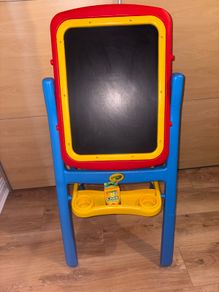 2 in 1 white board/ blackboard