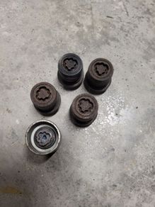 toyota lock nut