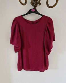 Short sleeve top