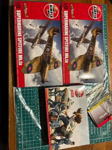 Two Supermarine Spitfire Mk.la models/ Raf Personnel figures.