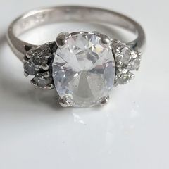 Sterling silver cubic zirconia ring size K