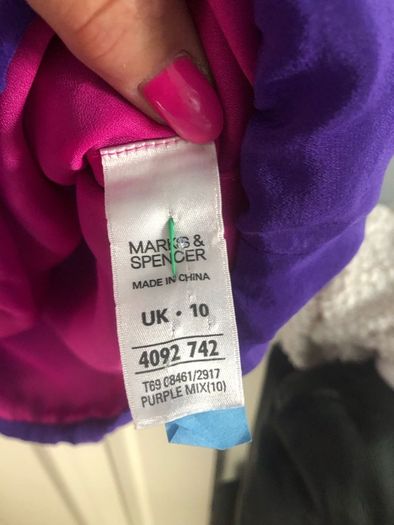 Ladies stunning dress size 10 with pockets