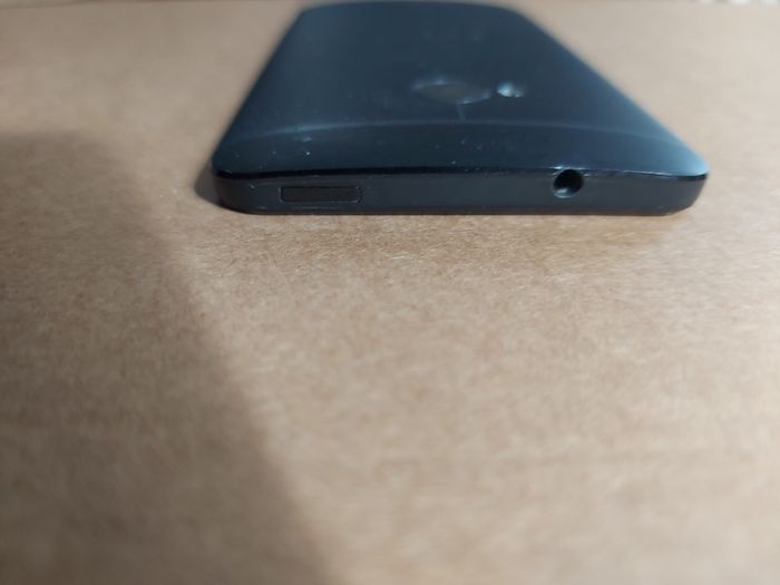 HTC ONE, 32GB, in excellent condition