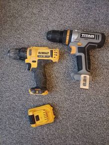 DeWalt , Titan Cordless Drills + DeWalt Battery