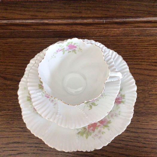 Edwardian Unstamped Ornate Porcelain Tea cup saucer and side Trio