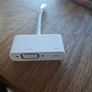 Apple adapters Image 3
