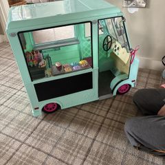 our generation ice cream van with all accessories