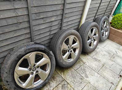 Alloy wheels Toyota Rav 4