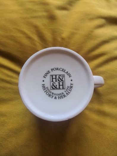 Novelty cup