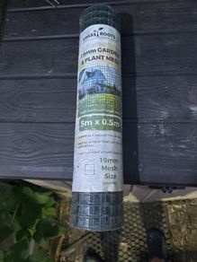Garden plant mesh