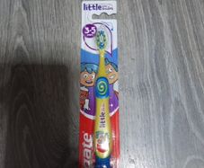 kids colgate toothbrush