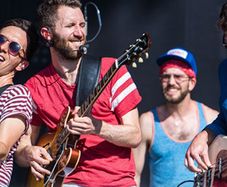 4 x Vulfpeck standing