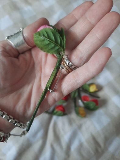 20 pin on roses