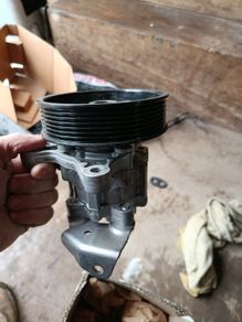 mercedes sprinter hydraulic pump