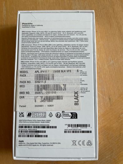 iPhone 14 Pro box