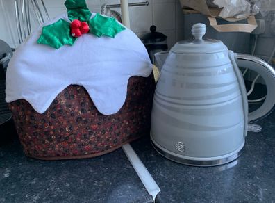 Ulster Weavers Xmas Pudding Tea cosy
