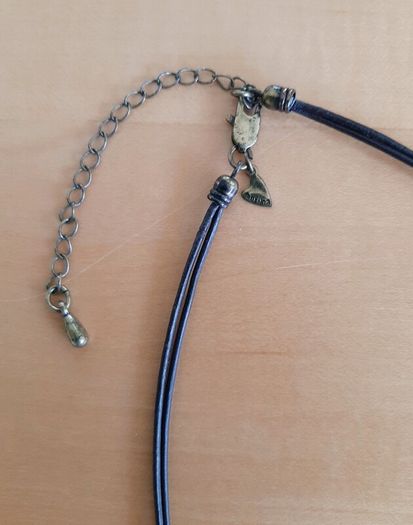 'Rock and Roses' necklace