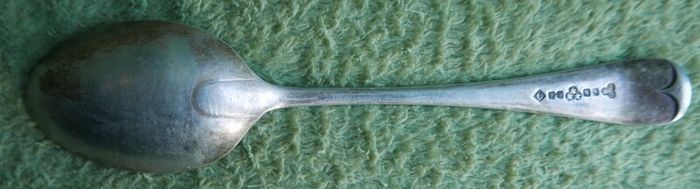 Vintage BARKER BROS Birmingham Silver Plated Spoon
